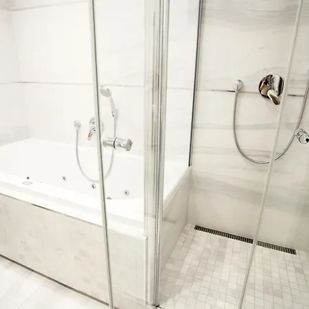 Apartament C U B E Modern Apt In Center Free Parking Praga